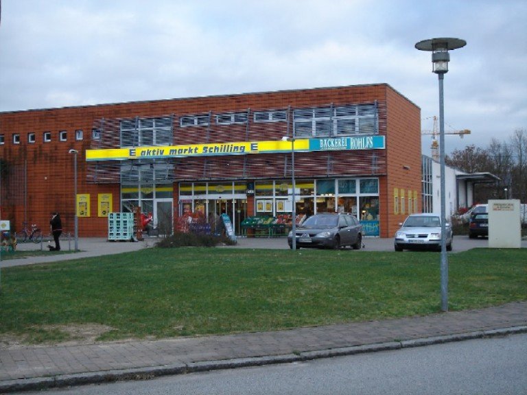 Ansicht Zufahrt Ammersbek SB Markt VERKAUFT! Gepflegter SB-MARKT