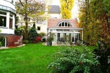 Remise im Garten ***VERKAUFT*** REPR�SENTATIVE LAGE Am Botanischen Garten in BERLIN-DAHLEM - BELETAGE mit REMISE