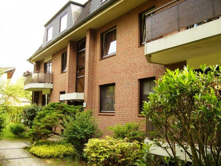 Ansicht Geb�ude Hamburg Dachgeschosswohnung VERKAUFT! RUHIGES WOHNEN in RAHLSTEDT - 2 Balkone und TG