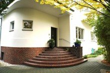 repr�sentativer separater Eingang ***VERKAUFT*** REPR�SENTATIVE LAGE Am Botanischen Garten in BERLIN-DAHLEM - BELETAGE mit REMISE