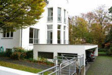 Ansicht Stra�e ***VERKAUFT*** REPR�SENTATIVE LAGE Am Botanischen Garten in BERLIN-DAHLEM - BELETAGE mit REMISE