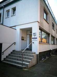 Eingang zur B�rofl�che ***VERMIETET*** HH-RAHLSTEDT - helle B�RO-/PRAXISR�UME im EG/HOCHPARTERRE