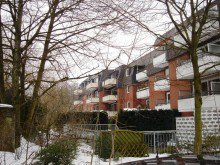 Ansicht Geb�ude VERKAUFT! N�HE SASELER MARKT - modernisierte 3-Zi.-Wohnung mit BALKON/LIFT/TG!