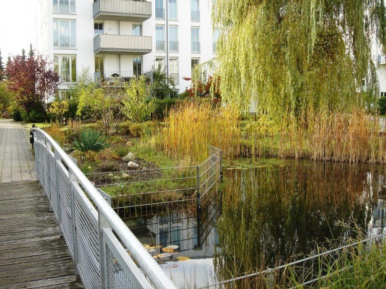 Ansicht Fassade Hamburg Etagenwohnung VERKAUFT! WOHNEN DIREKT AM TIERPARK! helle 3-Zimmer mit gro�em BALKON und TG